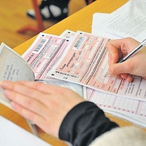 С ЕГЭ по математике в Оренбуржье удалили двух человек