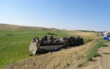В Новоорском районе опрокинулся МАN