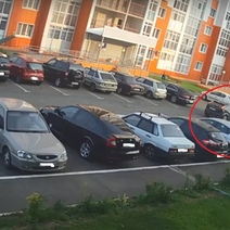 В Оренбурге участились случаи, когда детей сбивают во дворах