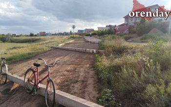 Между хутором Степановский и Подгородней Покровкой стало на одну дорогу меньше