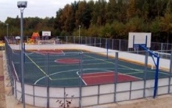 В Оренбурге почти миллион рублей потратят на ремонт двух хоккейных кортов
