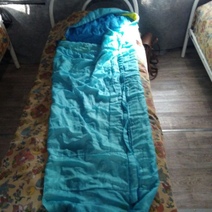 В палаточных лагерях под Оренбургом вместо обогревателей подросткам выдали спальники