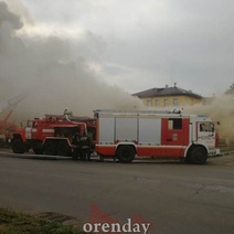 В Оренбурге горит ресторан 