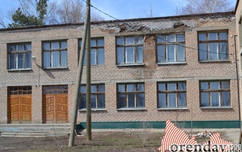 Жители села Желтое опасаются, что их школу не отремонтируют к сентябрю