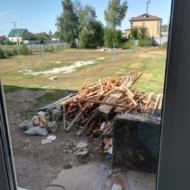 В Пригородном родители учеников не хотят видеть у школы торговый павильон