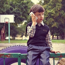 Родителей оренбургских школьников предупредили о запрете пользования телефонами