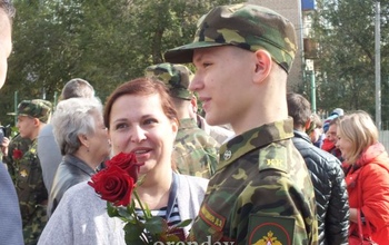 Как оренбургские кадеты отметили начало учебного года