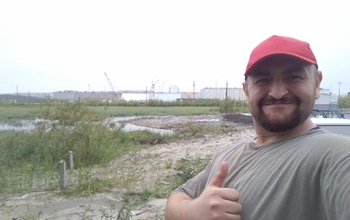 Уволенный за фотографии в интернете медик из Оренбуржья покинул Ямал