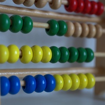 Не больше трех уроков в день: напоминаем оренбуржцам правила учебы первоклашек