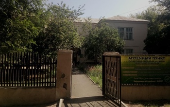 Оренбуржцы обеспокоены закрытием поликлиники на Бердах