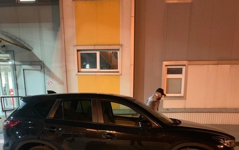 Угнанную в московском регионе иномарку задержали на границе в Оренбуржье