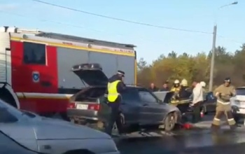Врезался и загорелся: ДТП на Нежинском шоссе Оренбурга