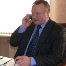 Глава Пономаревского района подарил теще огромный надел земли