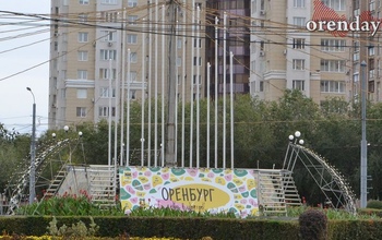 Жители Оренбурга: Город вновь накрыл зловонный запах