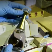 На таможне в Оренбуржье задержали крупную партию Dior и Chanel