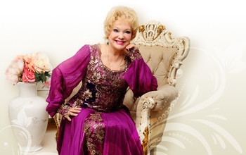 В Оренбурге раздосадованные зрители возвращают деньги за несостоявшийся концерт Екатерины Шавриной