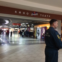 МЧС региона провело учебную эвакуацию в одном из ТЦ Оренбурга