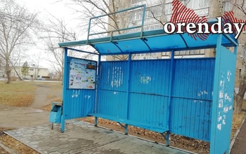 Шило на мыло: как в Оренбурге меняют старые остановки на... старые