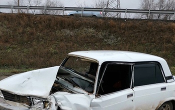 В Оренбурге семья направлялась в ТРЦ, а оказалась на больничных койках