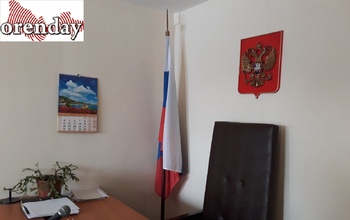 Экс-руководитель управления по рекламе требует от мэрии  250 000 рублей