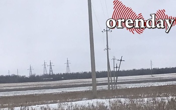 Возле села Чистое Оренбургского района накренился столб