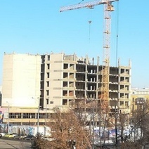 В мэрии Оренбурга так и не определились, что будет на месте снесенного долгостроя