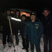 Спасатели Оренбуржья вызволяли авто из 