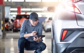 Выезжают ли оренбуржцы из автосалонов на новеньких ласточках с госномерами