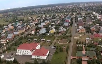 Житель оренбургского села требует наказать тех, кто кинул в его двор 