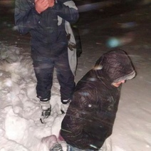 Под Оренбургом в поле едва не замерзли двое молодых людей