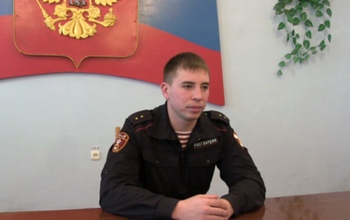 «Не мог отсиживаться в машине»: как живёт оренбургский полицейский, спасавший в 2016 году людей из снежной бури