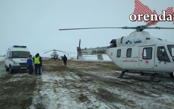 В Оренбург вертолетами санавиации доставили из Кваркено четверых мужчин с ожогами