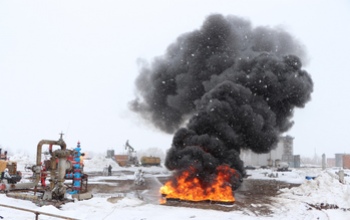 В Оренбурге прошли учения по ликвидации аварии на нефтедобывающей скважине