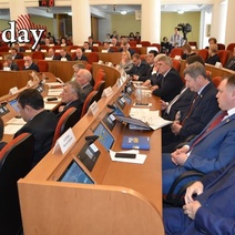 Оренбургские парламентарии путаются в новых поправках в Конституцию РФ