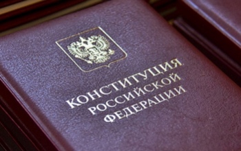 В Оренбурге лжеволонтёры Конституции собирают информацию на улицах