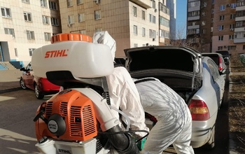 Многоквартирные дома, в которых проживают оренбуржцы, заболевшие коронавирусом, продезинфицировали (видео)