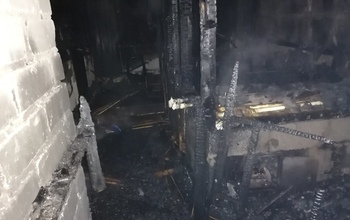 В Оренбурге на пожаре пострадали маленький ребенок и его мать