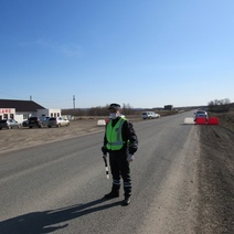 На выездах из Оренбуржья дежурят сотрудники полиции