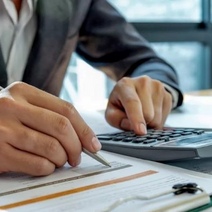 Оренбургские парламентарии не стали переносить введение налога для самозанятых