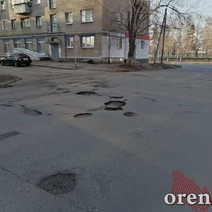 Ямочный ремонт дорог в Оренбурге так и не начался