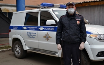 Полицейского, задержавшего поджигателя элитного автомобиля, хотят поощрить