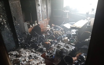 В Оренбурге из-за непотушенной сигареты из девятиэтажки эвакуировали 7 человек
