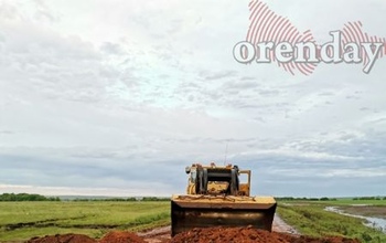 Глава Красногвардейского района выехал к размытой ливнем дороге