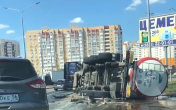 В Оренбурге на объездной в районе ТРЦ 
