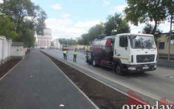 Прокуратура Оренбурга проконтролировала соблюдение технологии укладки асфальта