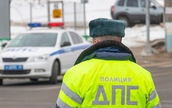 В Оренбурге бывший сотрудник ГИБДД пойдет под суд за 14 взяток