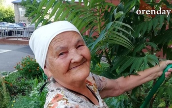 Оренбуржцы похвалились пенсионерами, которые меняют город