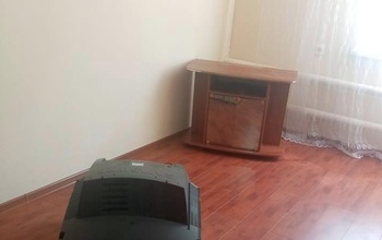 В с. Пономаревка малыш 1,5 лет погиб из-за упавшего на него телевизора (18+)