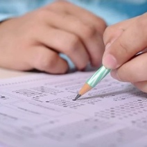 В Оренбуржье 13 выпускников получили 100 баллов на ЕГЭ сразу по двум предметам