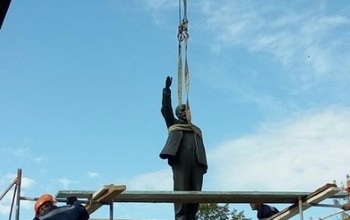 Оренбуржцы с помощью петиции пытаются вернуть на место памятник Ленину